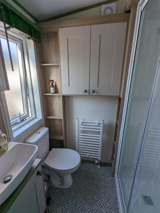 Stunning Luxury Caravan On Edge Of New Forest On Shorefield Country Park Entertainment And Leisure Passes Included มิลฟอร์ดออนซี ภายนอก รูปภาพ